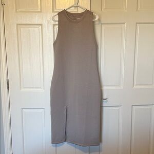 Abercrombie & Fitch Sleeveless Taupe Athletic Midi Dress L